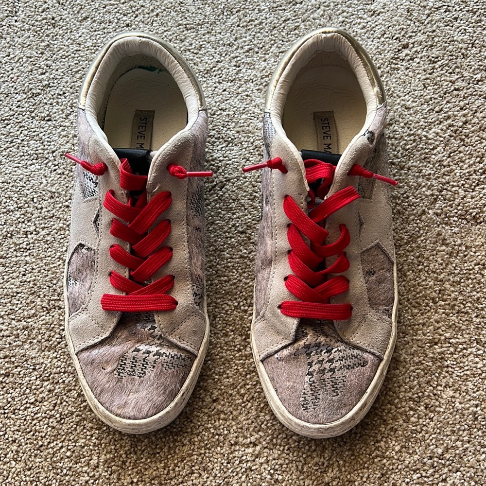 Steve Madden Sneakers